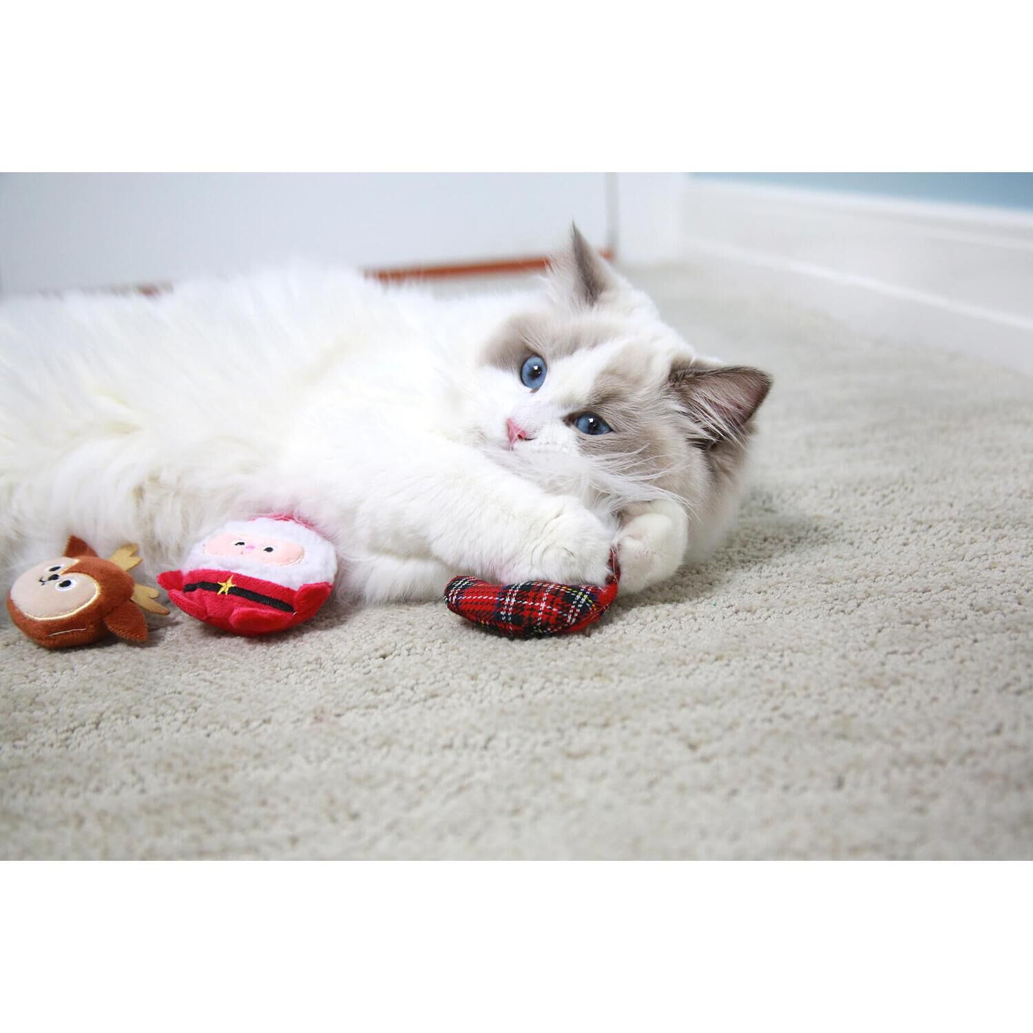Mad Cat&trade; Oh So Jolly &ndash; 3-Pack Festive Cat Toys