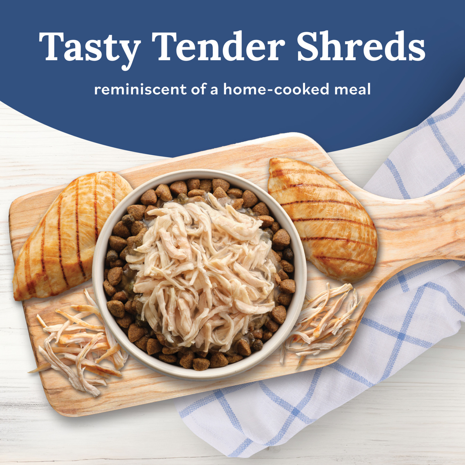 Blue Buffalo Tender Shreds Tasty Chicken Toppers In Savory Broth, Natural Wet Dog Food Complement, Chicken, 2.5-Oz