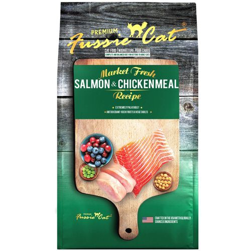 Market Fresh Salmon & Chicken Formula Dry Cat Food