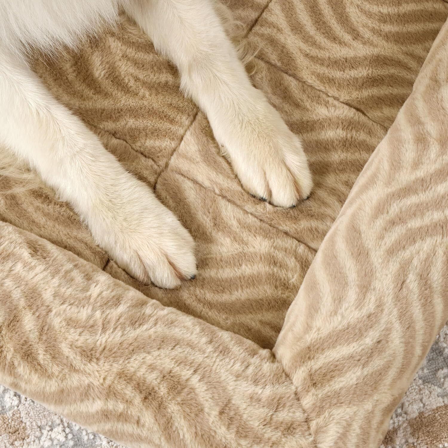 Midwest Quitetime Deluxe Wave Ultra-Soft Foam Base Dog Bed, Beige, 24"