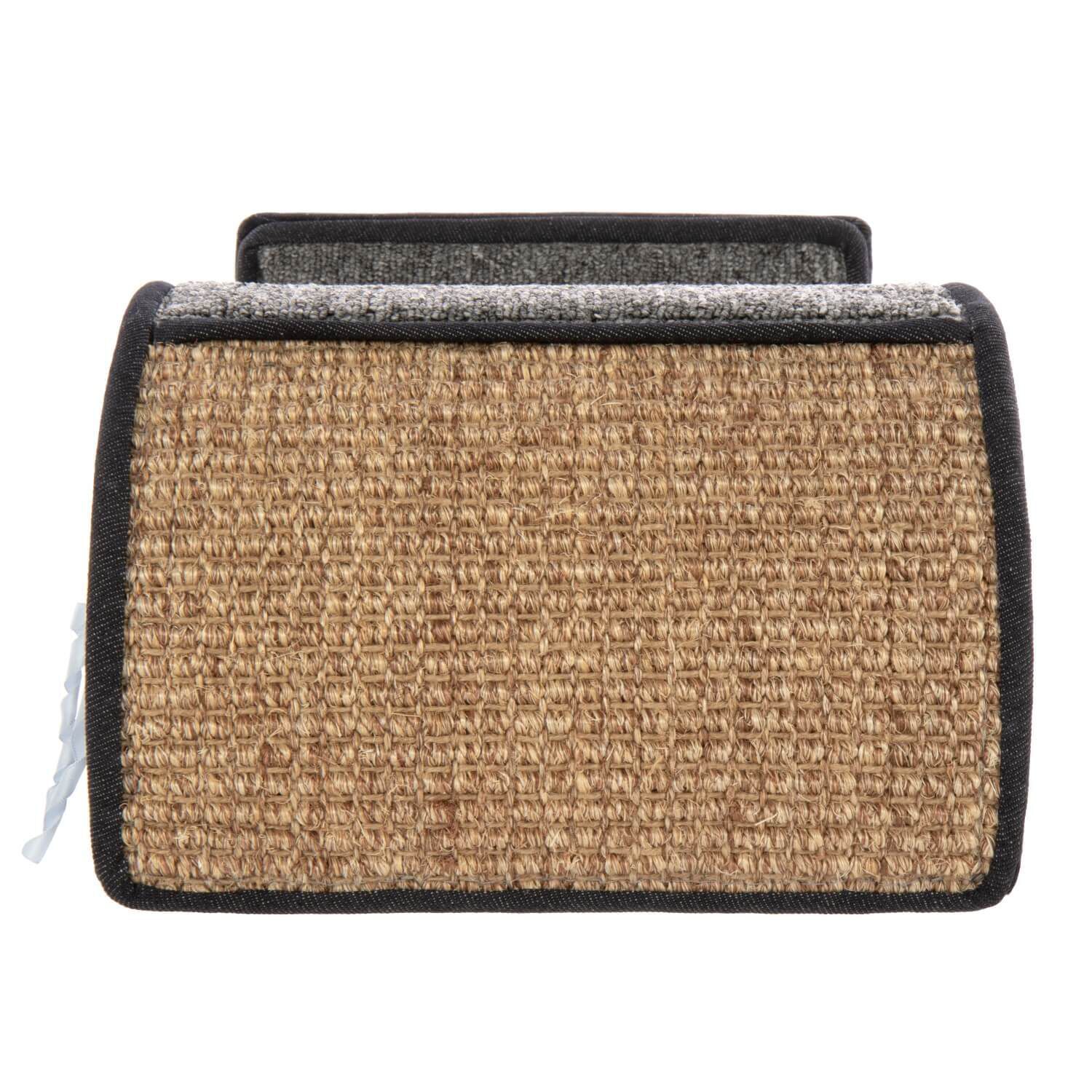 Instincts By Smartykat&reg; Dream Curl Curled Carpet & Sisal Cat Scratcher