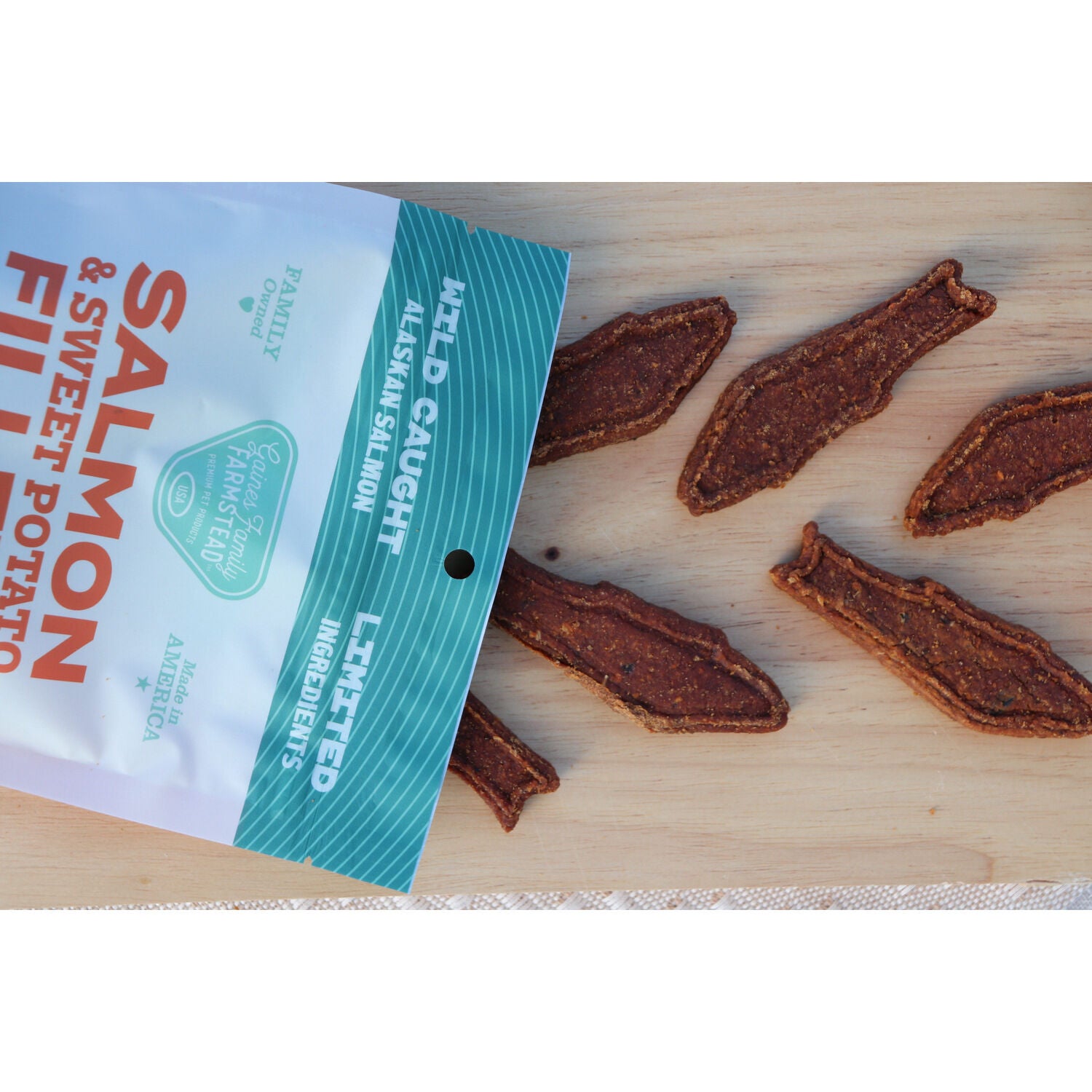 Gaines Family Farmstead Salmon And Sweet Potato Fillets Dog Treats, 8Oz