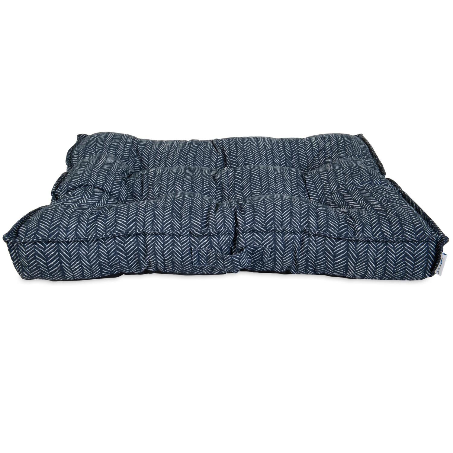 Lazboy Izzy Indoor/Outdoor Dog Bed, 36X30 - Navy