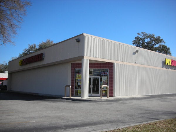 Store Image